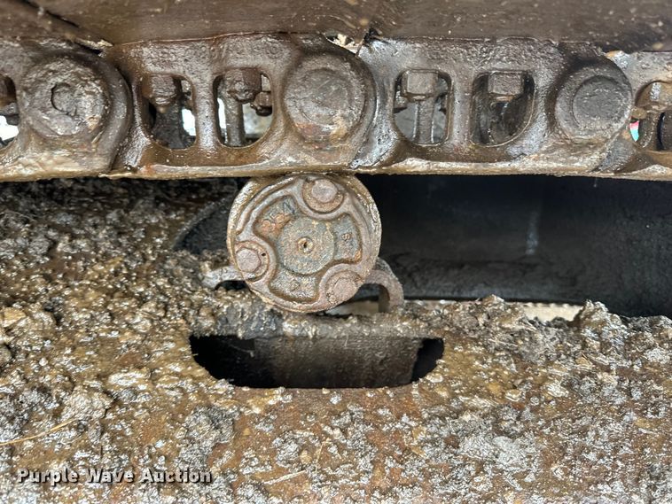 image for item DQ0804 John Deere 590D excavator