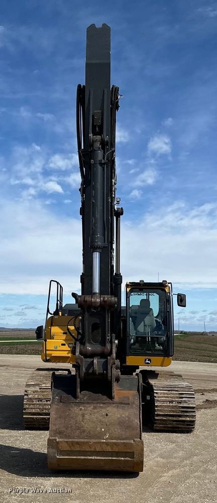 image for item DQ0814 2019 John Deere 350G LC excavator