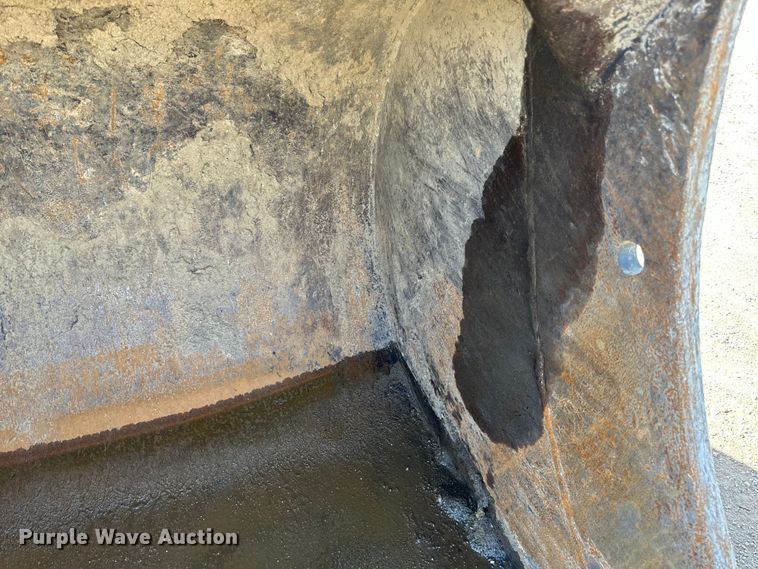 image for item DQ0814 2019 John Deere 350G LC excavator