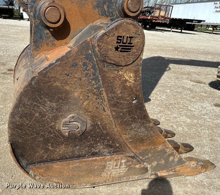 image for item DQ0814 2019 John Deere 350G LC excavator