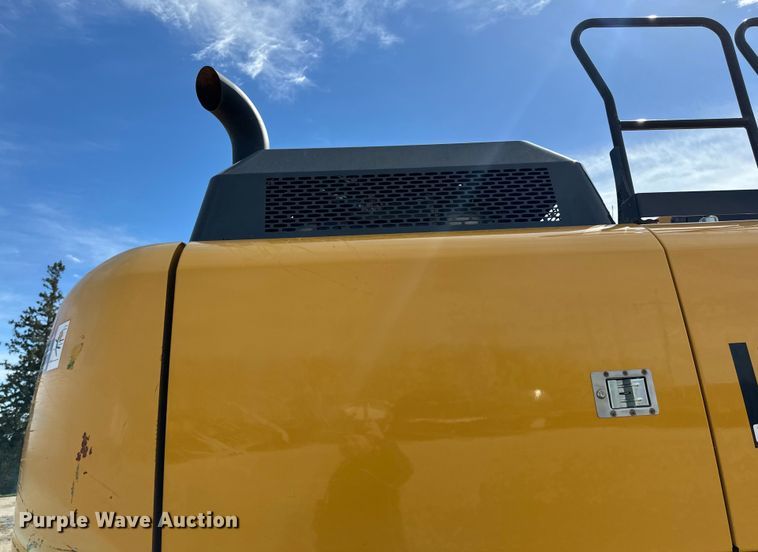 image for item DQ0814 2019 John Deere 350G LC excavator