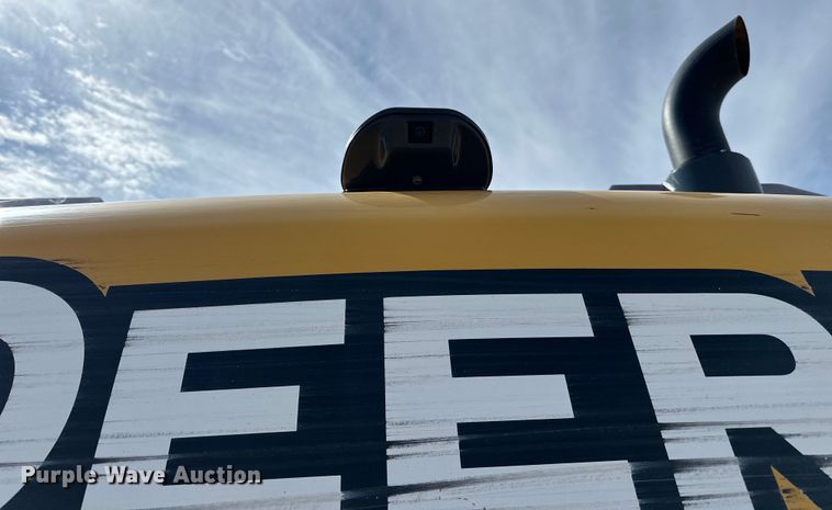 image for item DQ0814 2019 John Deere 350G LC excavator