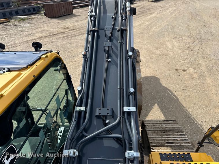 image for item DQ0814 2019 John Deere 350G LC excavator