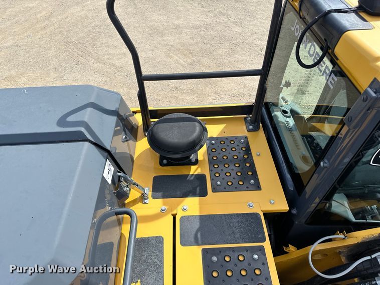 image for item DQ0814 2019 John Deere 350G LC excavator