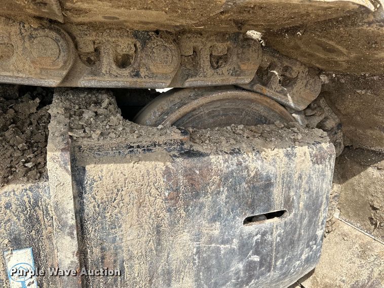 image for item DQ0814 2019 John Deere 350G LC excavator