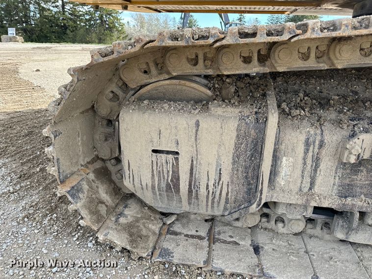 image for item DQ0814 2019 John Deere 350G LC excavator