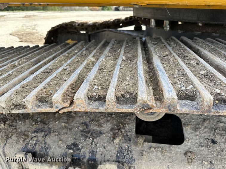 image for item DQ0814 2019 John Deere 350G LC excavator