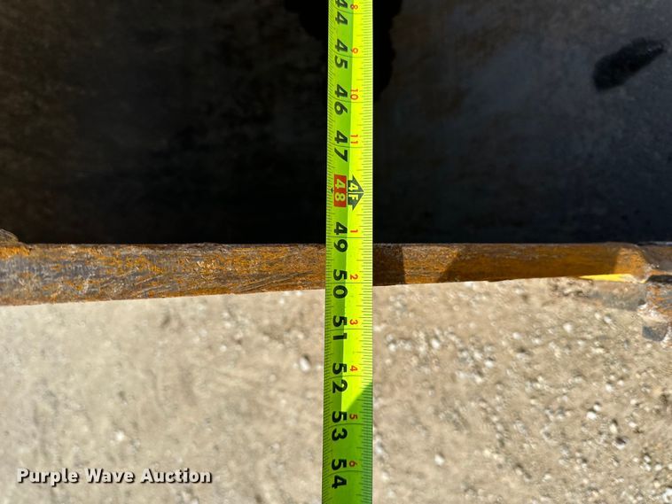 image for item DQ0815 2019 John Deere 350G LC excavator