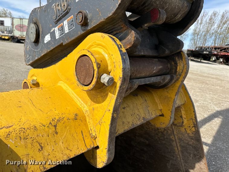 image for item DQ0815 2019 John Deere 350G LC excavator