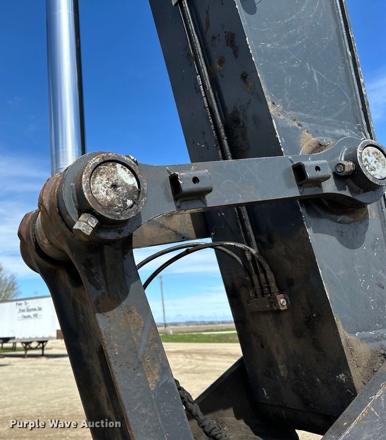 image for item DQ0815 2019 John Deere 350G LC excavator