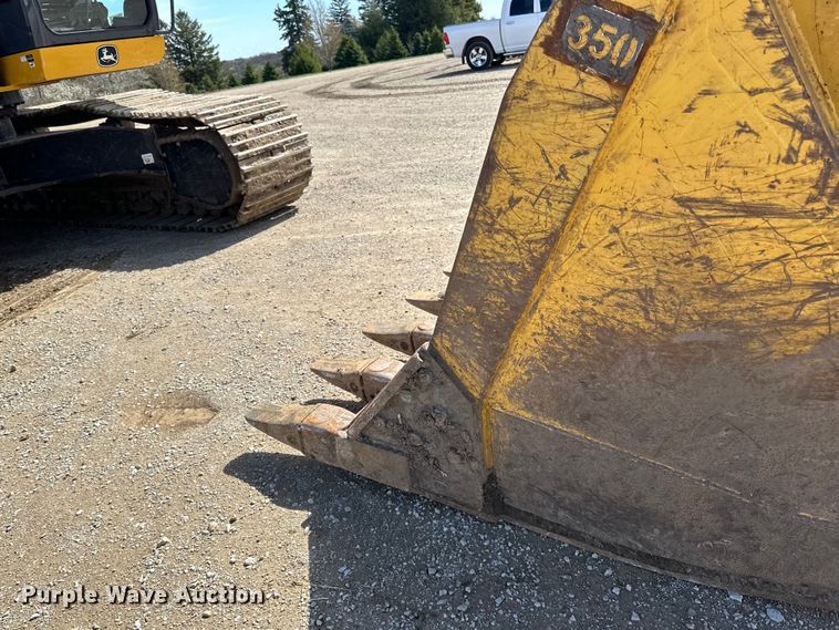 image for item DQ0815 2019 John Deere 350G LC excavator