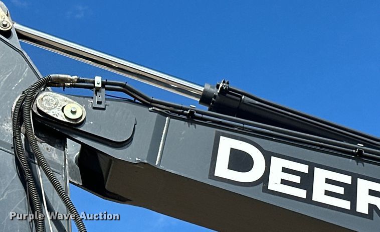 image for item DQ0815 2019 John Deere 350G LC excavator