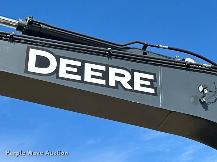 image for item DQ0815 2019 John Deere 350G LC excavator