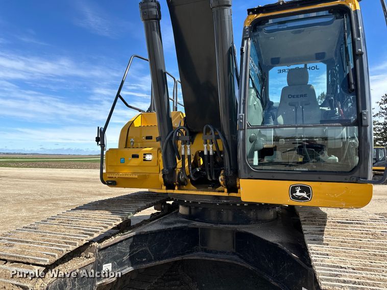 image for item DQ0815 2019 John Deere 350G LC excavator