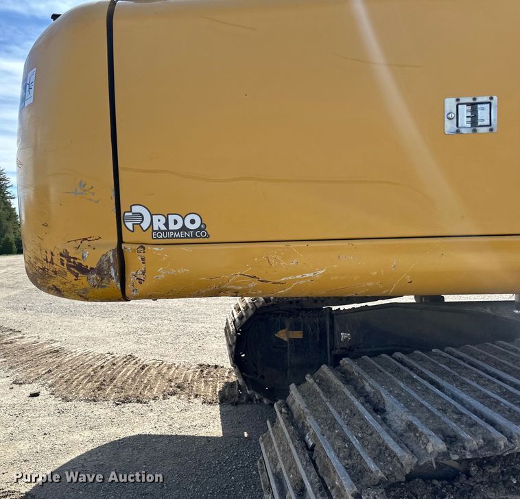 image for item DQ0815 2019 John Deere 350G LC excavator