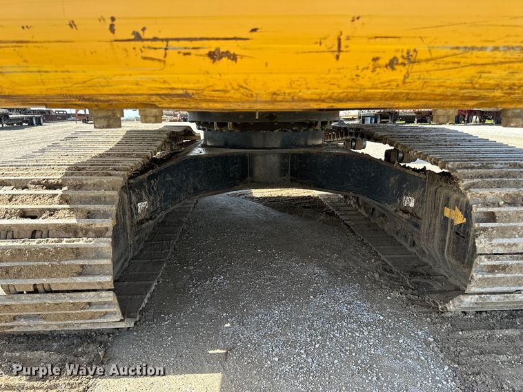 image for item DQ0815 2019 John Deere 350G LC excavator