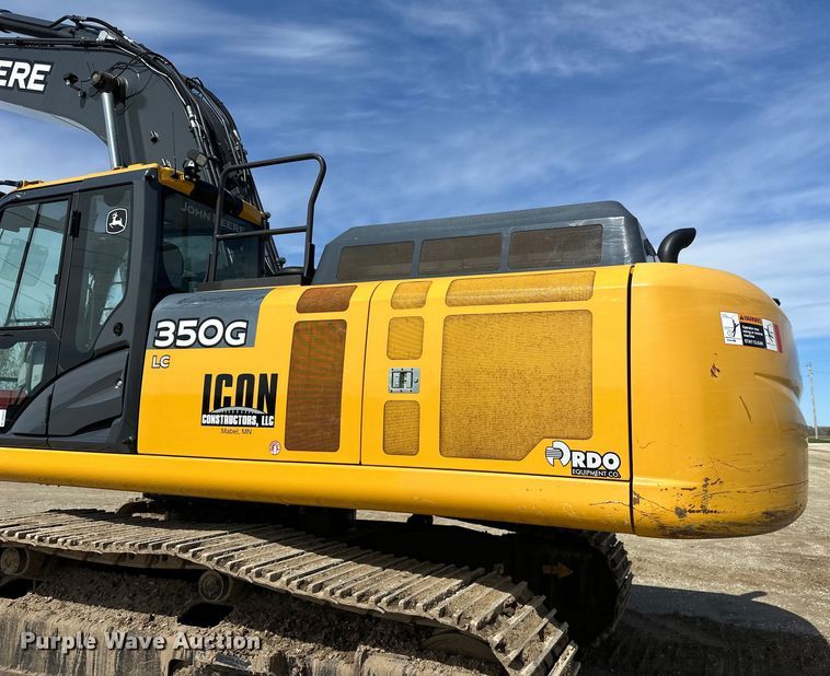 image for item DQ0815 2019 John Deere 350G LC excavator