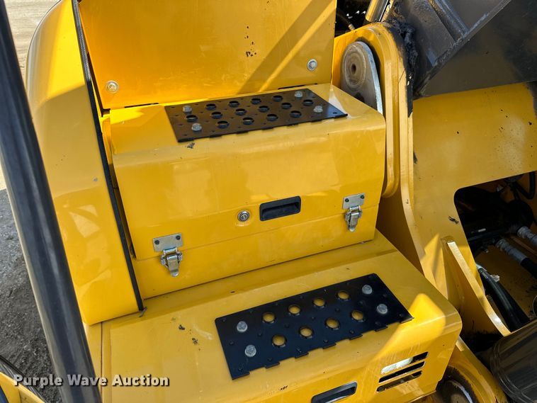 image for item DQ0815 2019 John Deere 350G LC excavator