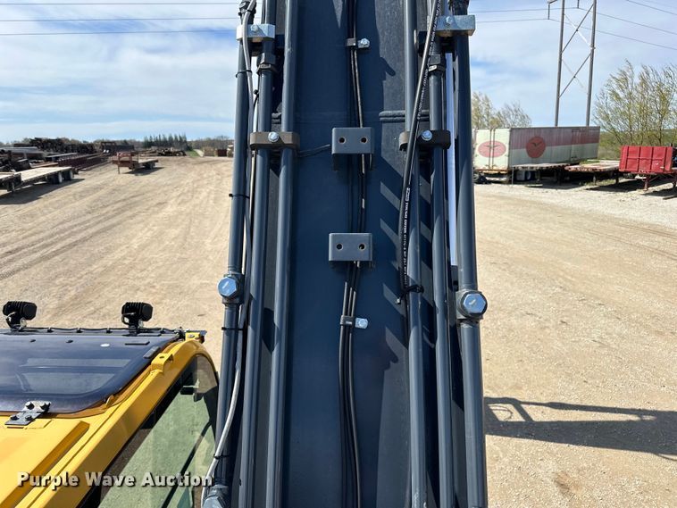 image for item DQ0815 2019 John Deere 350G LC excavator