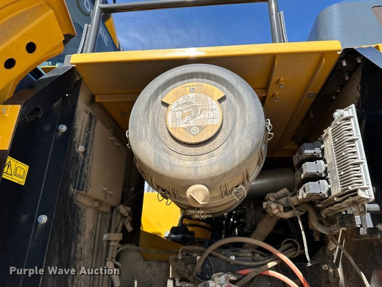 image for item DQ0815 2019 John Deere 350G LC excavator