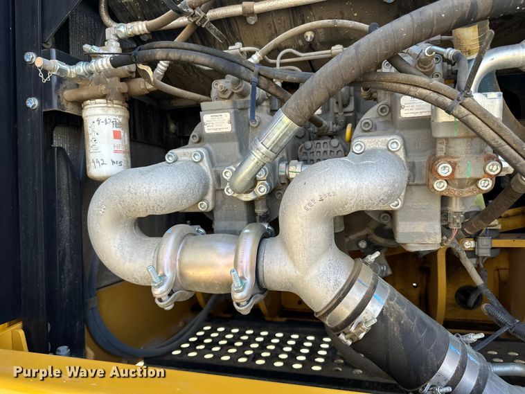 image for item DQ0815 2019 John Deere 350G LC excavator