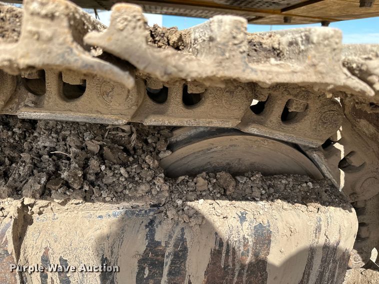 image for item DQ0815 2019 John Deere 350G LC excavator