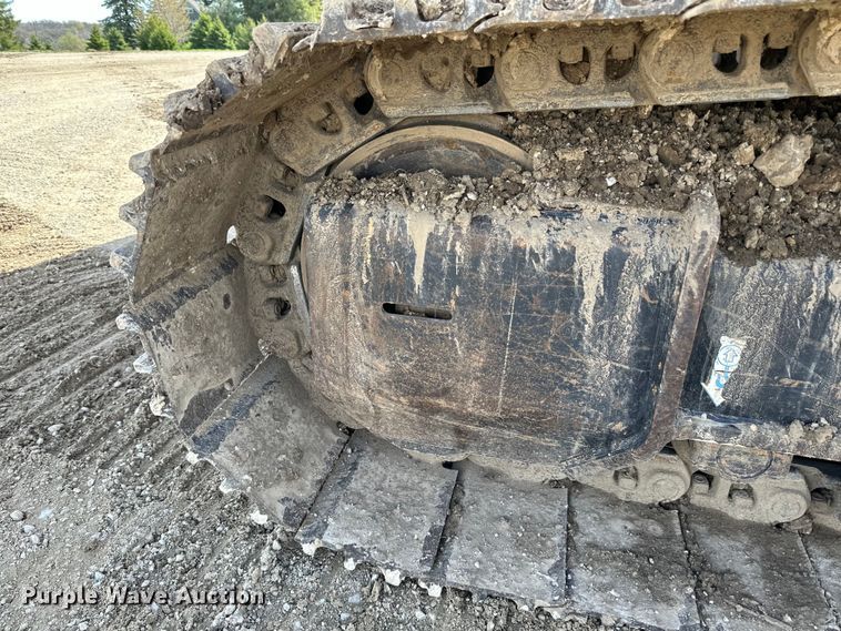 image for item DQ0815 2019 John Deere 350G LC excavator