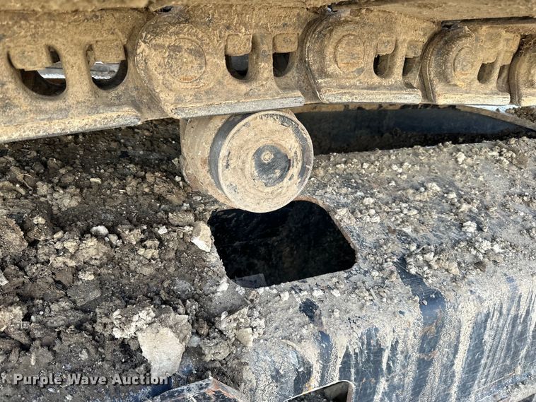 image for item DQ0815 2019 John Deere 350G LC excavator