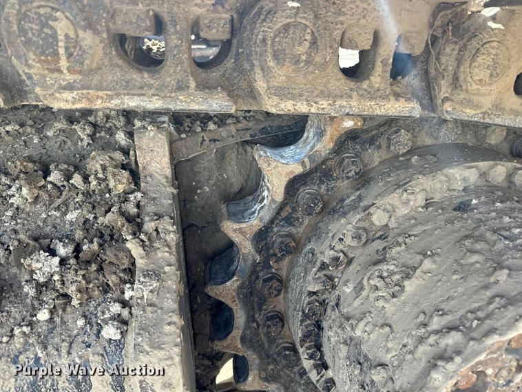 image for item DQ0815 2019 John Deere 350G LC excavator