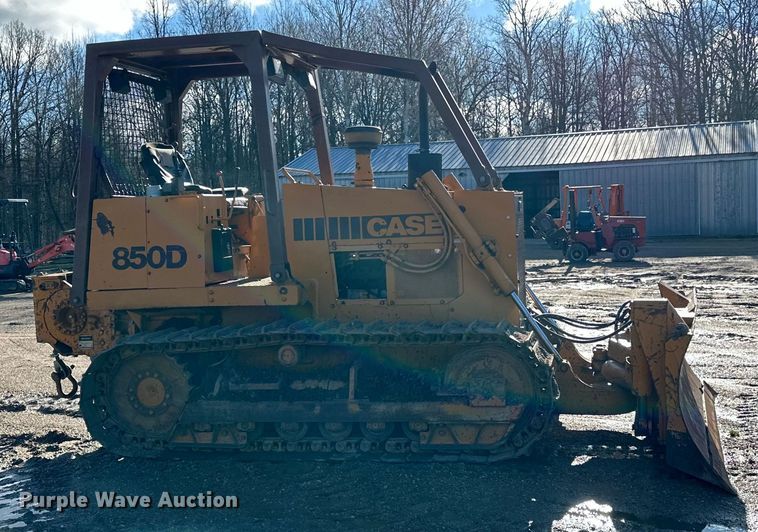 image for item DQ0819 1989 Case 850D dozer