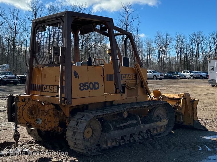 image for item DQ0819 1989 Case 850D dozer