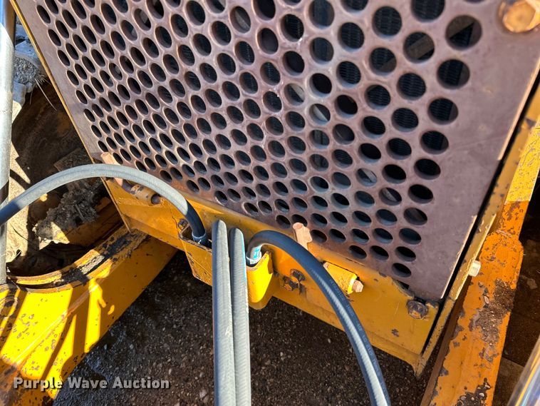 image for item DQ0819 1989 Case 850D dozer