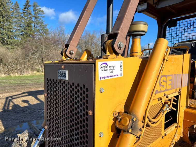 image for item DQ0819 1989 Case 850D dozer