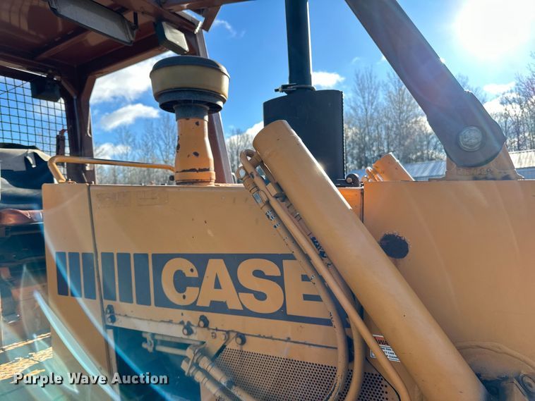 image for item DQ0819 1989 Case 850D dozer