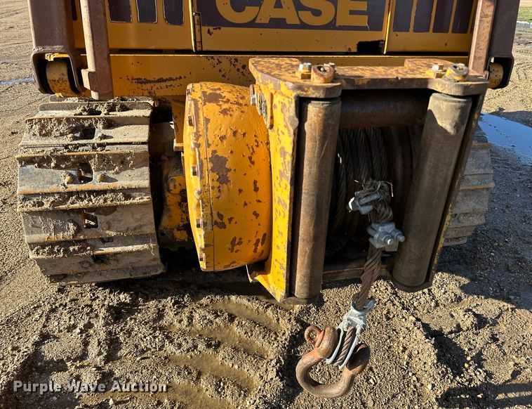 image for item DQ0819 1989 Case 850D dozer