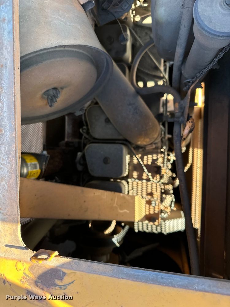 image for item DQ0819 1989 Case 850D dozer