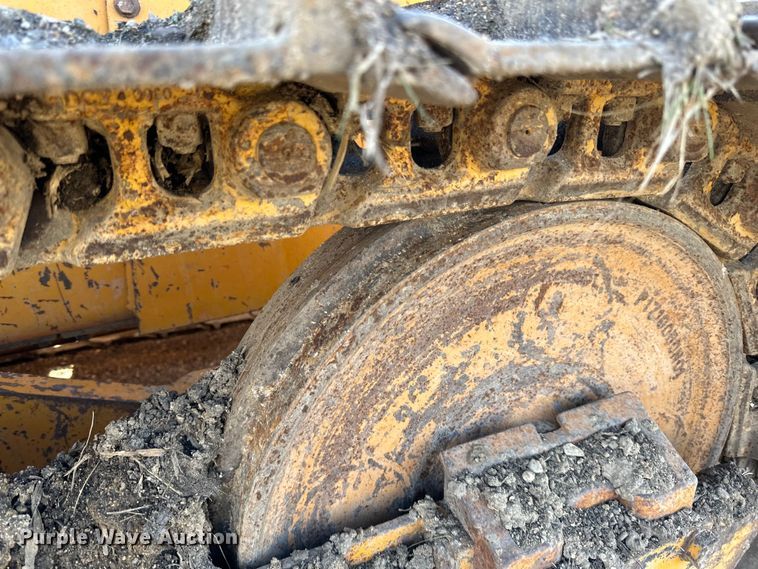 image for item DQ0819 1989 Case 850D dozer