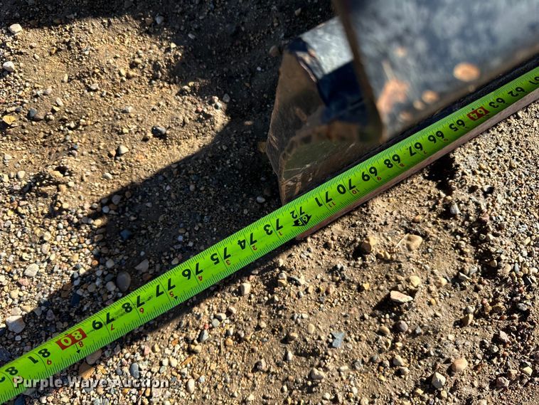 image for item DQ0820 2013 Toro  RT600 cable plow