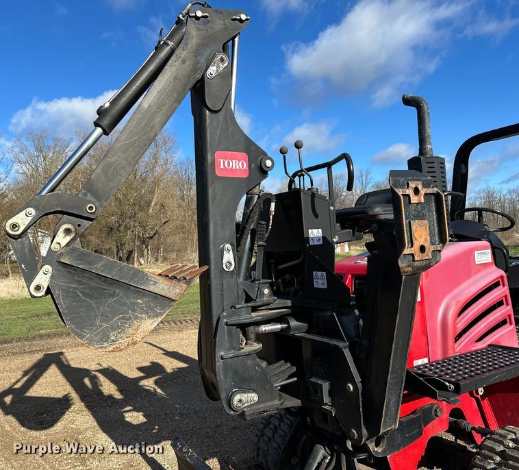 image for item DQ0820 2013 Toro  RT600 cable plow