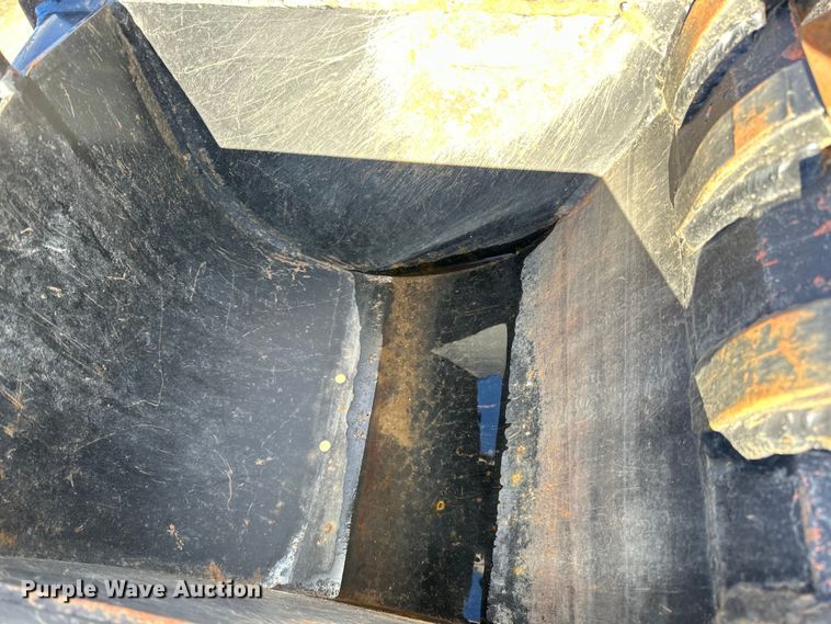 image for item DQ0820 2013 Toro  RT600 cable plow