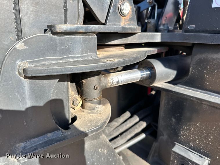 image for item DQ0820 2013 Toro  RT600 cable plow