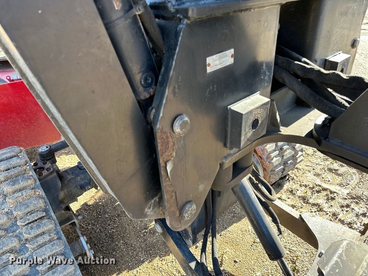 image for item DQ0820 2013 Toro  RT600 cable plow