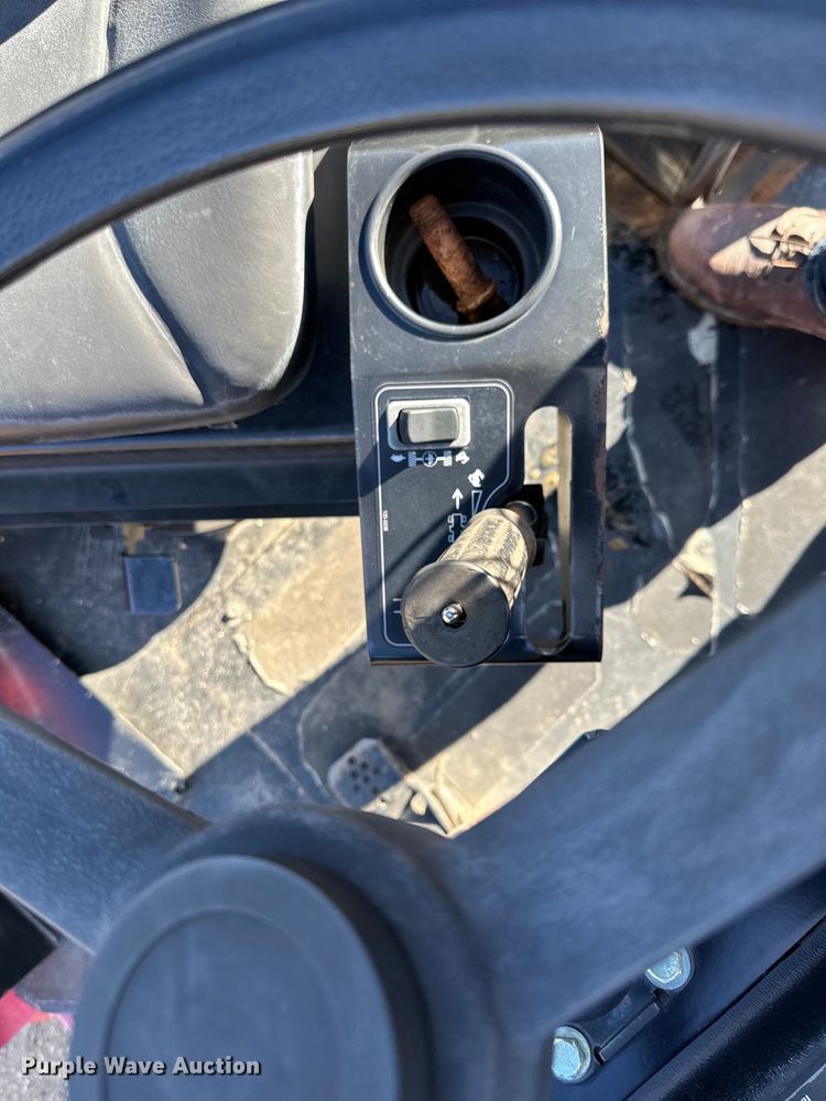 image for item DQ0820 2013 Toro  RT600 cable plow