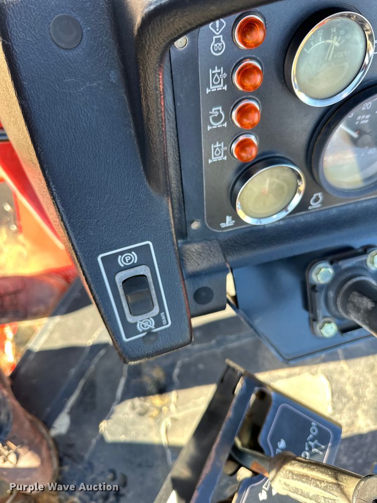 image for item DQ0820 2013 Toro  RT600 cable plow