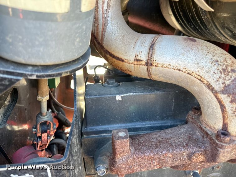 image for item DQ0820 2013 Toro  RT600 cable plow