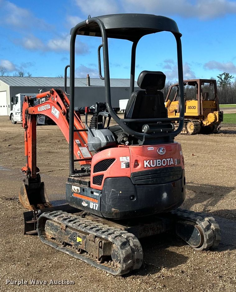 image for item DQ0821 2014 Kubota   U17 mini excavator