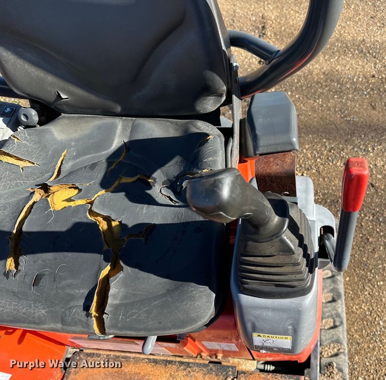 image for item DQ0821 2014 Kubota   U17 mini excavator