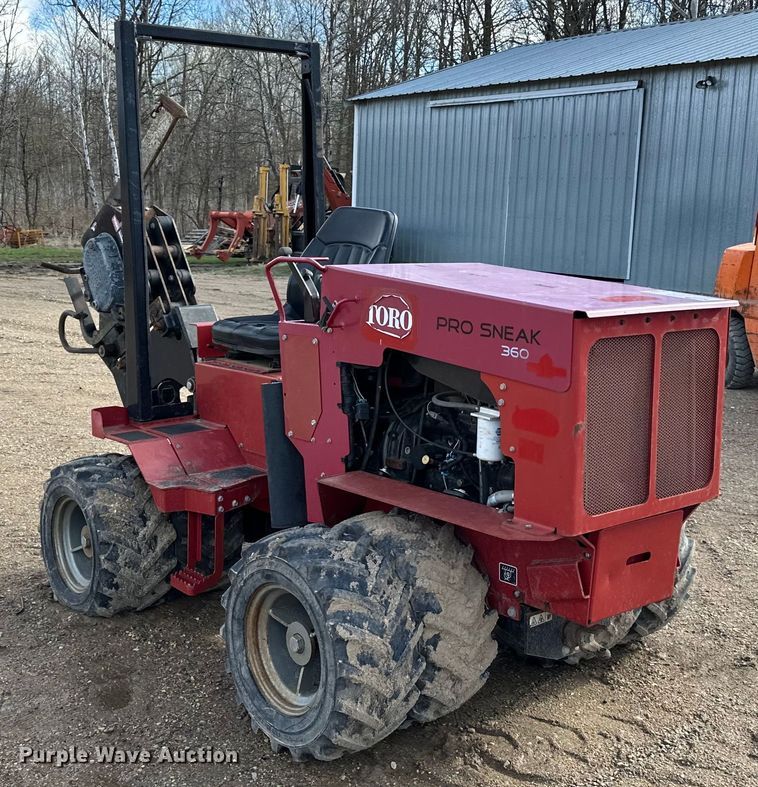 image for item DQ0822 2014 Toro  Pro sneak 360 cable plow