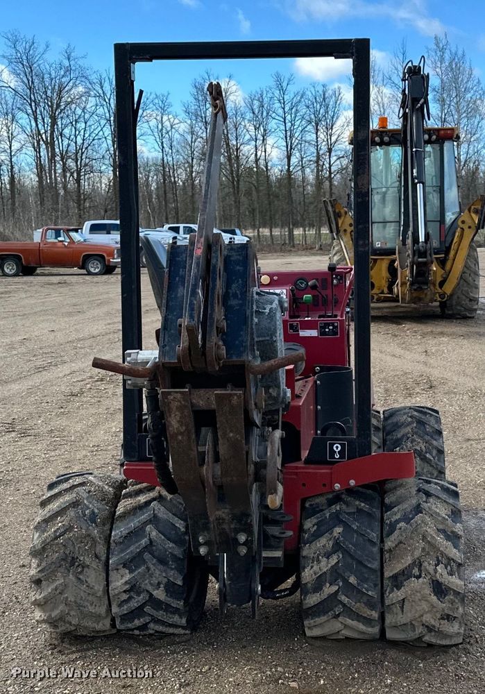 image for item DQ0822 2014 Toro  Pro sneak 360 cable plow