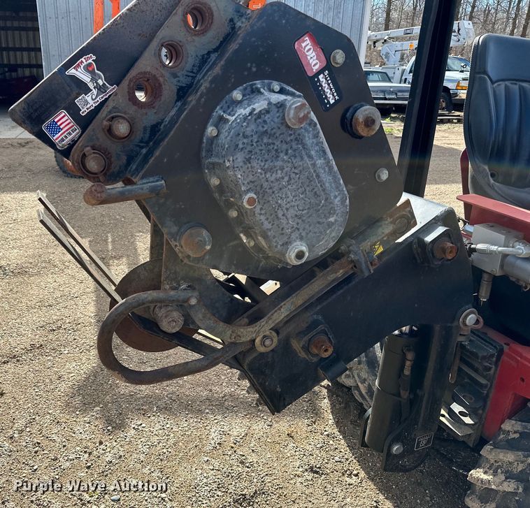 image for item DQ0822 2014 Toro  Pro sneak 360 cable plow